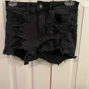 Black American Eagle Short Ripped Short in size 0